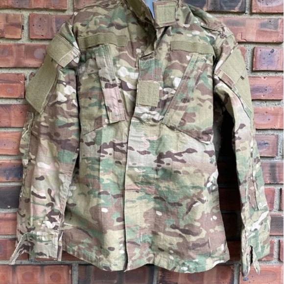 US Army Camouflage Military Jacket - Picture 1 of 9